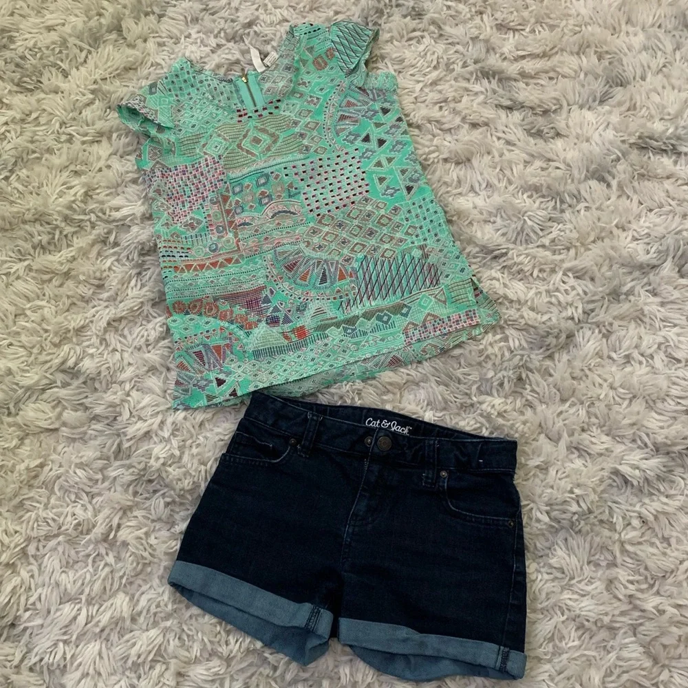 Cat & Jack girls denim shorts w/ adjustable waist Size 7